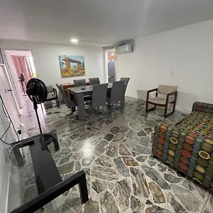 apartamento-cmodograndecntricobien-ubicado-apto-203.colombiamedellinhotels.com/